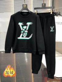 Picture of LV SweatSuits _SKULVM-4XLkdtn13429336